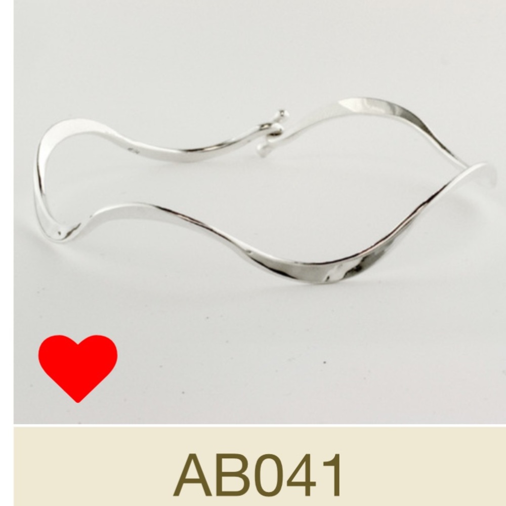 Tom Kruskal Designs Bracelet